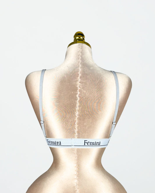 طقم يومي مريح برا مثلث بدون بطانة مع بانتي ثونج بجوانب استك قطن لون أحمر من Fémini