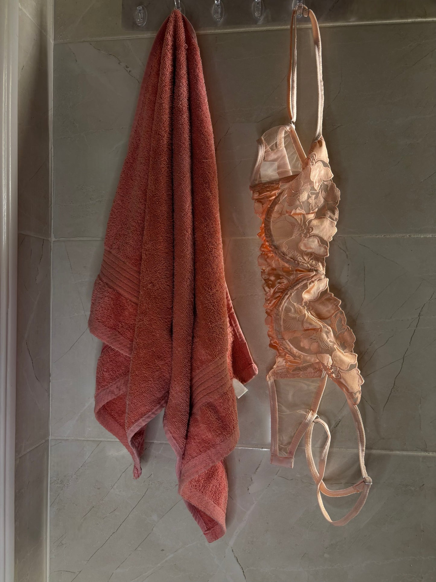 Floral Embroidered Lingerie Set - Simon