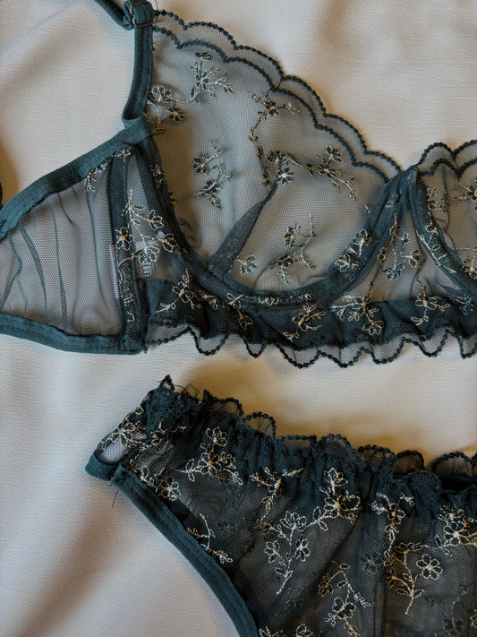 Floral Embroidered Lingerie Set - Olive