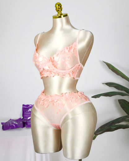 Floral Embroidered Lingerie Set - Simon
