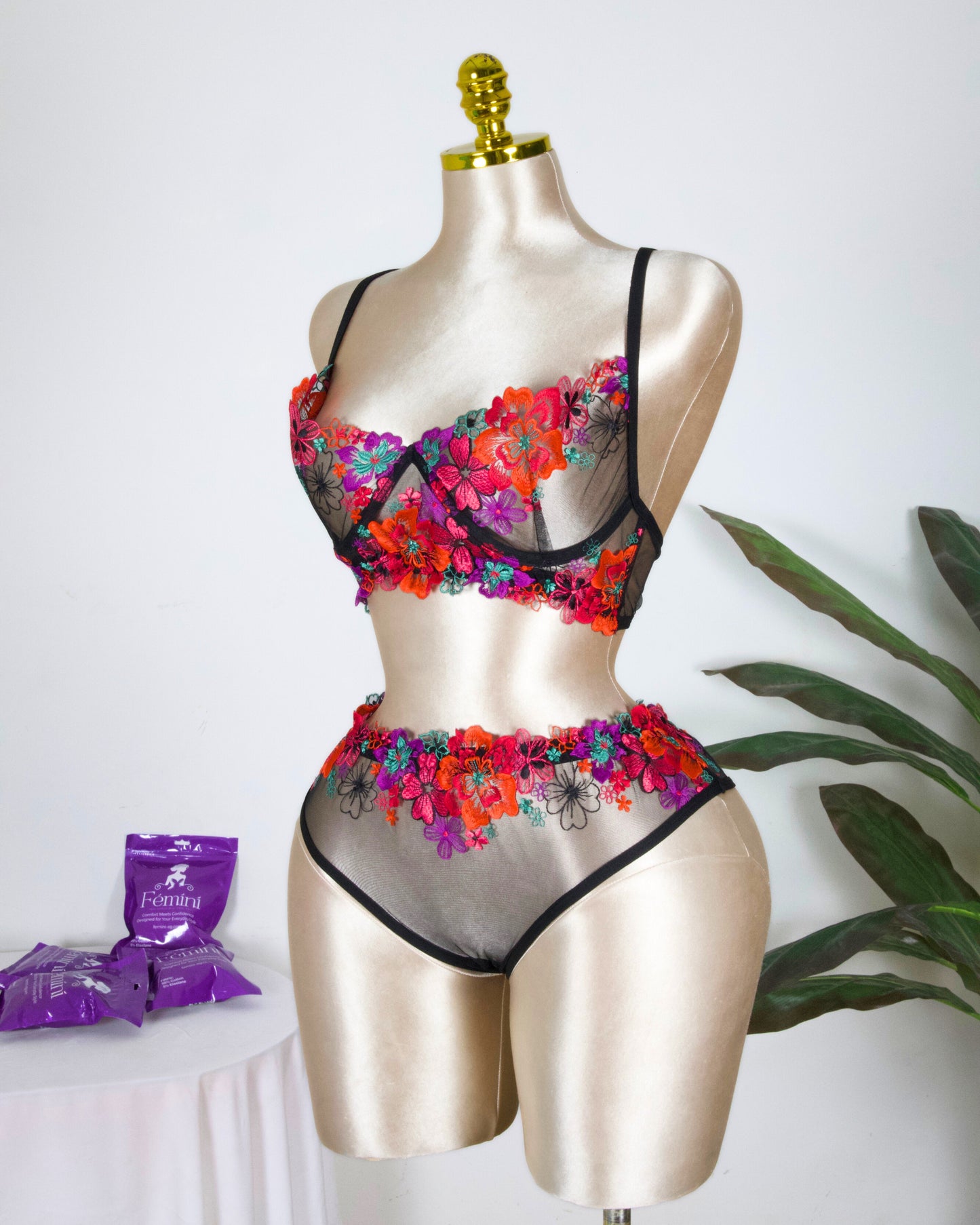 Floral Embroidered Lingerie Set - Colorful Black